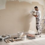 découvrez nos conseils et astuces pour réussir la rénovation de vos murs intérieurs à brignais. transformez votre intérieur avec des techniques simples et efficaces.